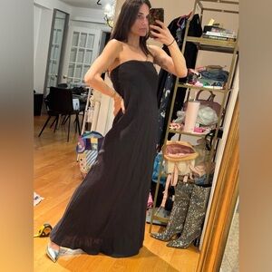 BNWT olivaceous Elegant Black Strapless Dress